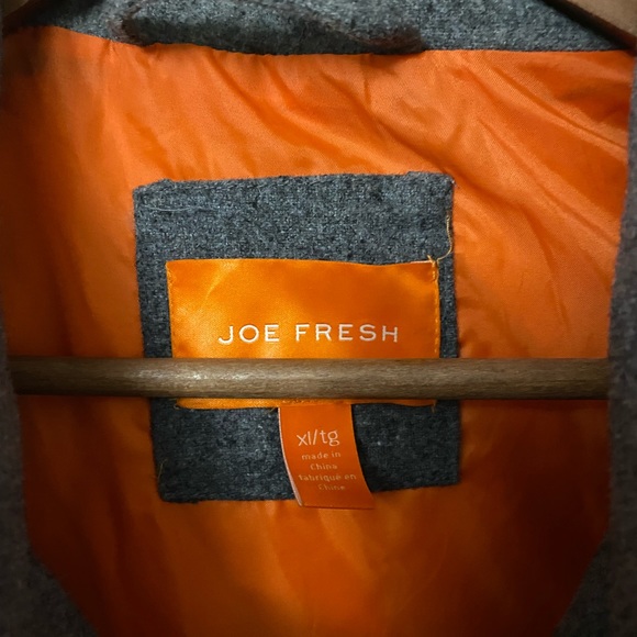 Joe Fresh grey and orange puffer vest XL - Picture 8 of 10